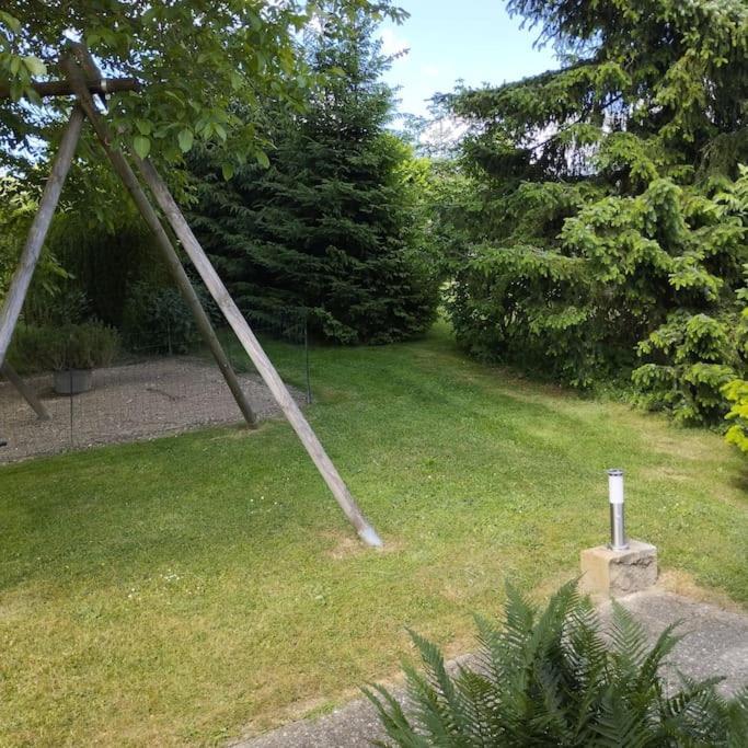 Ferienwohnung zur dicken Berta Wolfegg Exterior foto